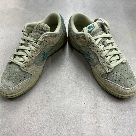 Nike Wmn's Dunk Low Olive Aura HJ7291 371 - New - Picture 5 of 6